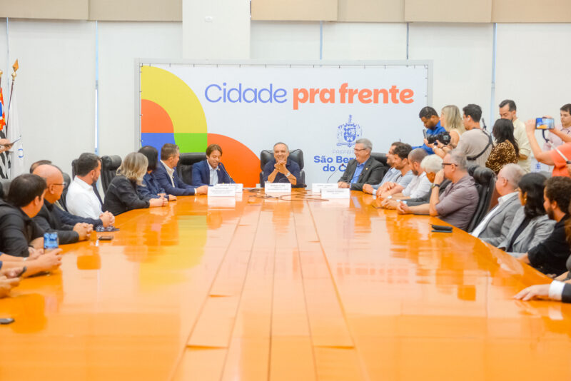 NOVO CONSELHO PÚBLICO-PRIVADO IRÁ FORTALECER INDÚSTRIA E IMPULSIONAR DESENVOLVIMENTO DE SÃO BERNARDO