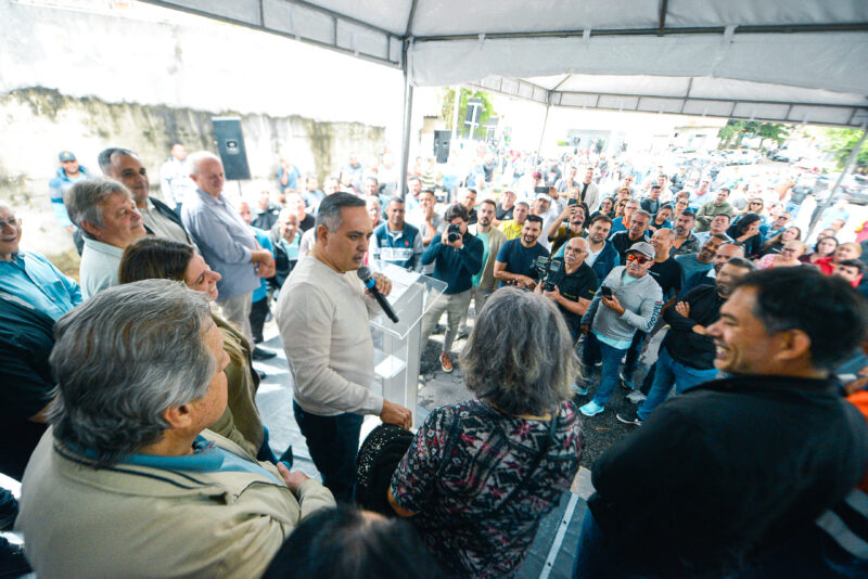 PROGRAMA DE RECAPEAMENTO CONTEMPLA VIAS DO JARDIM CLÁUDIA, REGIÃO DOS CASA, E BENEFICIA MORADORES