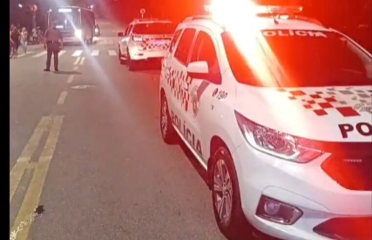 APÓS DESAVENÇA, HOMEM FAZ DISPAROS CONTRA DUAS PESSOAS EM SANTO ANDRÉ E É AGREDIDO POR POPULARES