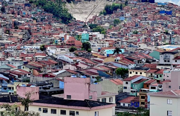 APÓS CHUVA FORTE NO SÁBADO, DOMINGO DE PÁSCOA TERÁ TEMPO FIRME COM CHUVA PASSAGEIRA EM SÃO BERNARDO