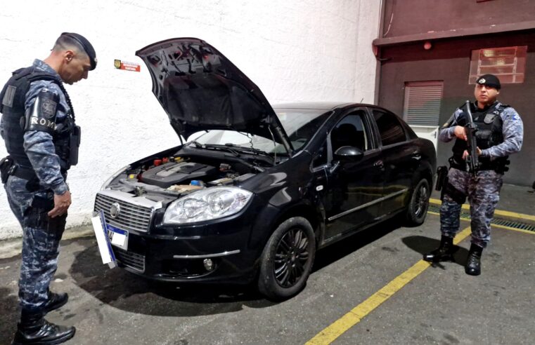 GCM DE SÃO CAETANO PRENDE HOMEM POR ADULTERAÇÃO DE PLACAS DURANTE OPERAÇÃO BLOQUEIO NO BAIRRO SANTA MARIA