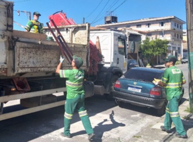 OPERAÇÃO BOTA-FORA SEGUE EM SÃO BERNARDO COM COLETA NOS BAIRROS PLANALTO E JORDANÓPOLIS