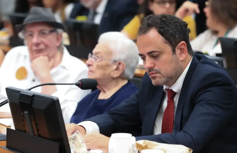 CONSELHO DE ÉTICA APROVA CASSAÇÃO DO MANDATO DE GLAUBER BRAGA