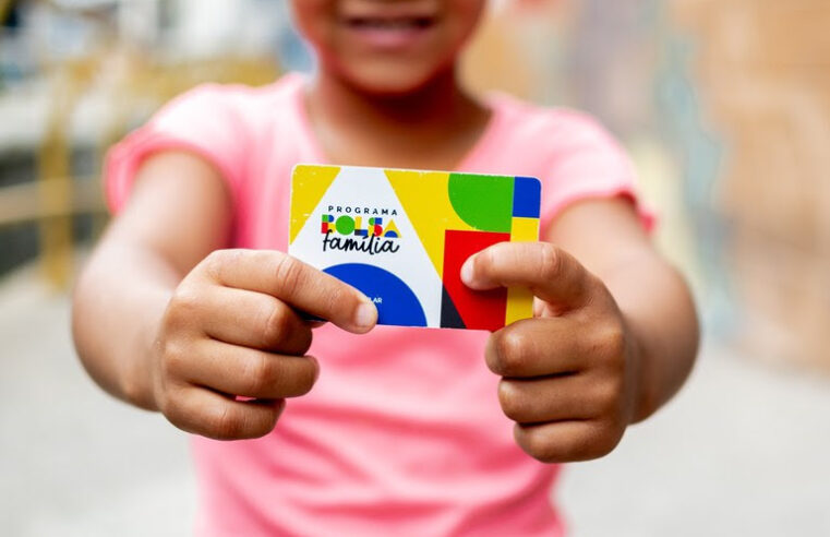 MAIS DE 2,4 MILHÕES DE FAMÍLIAS DE SÃO PAULO RECEBEM O BOLSA FAMÍLIA A PARTIR DESTA TERÇA (15/4)