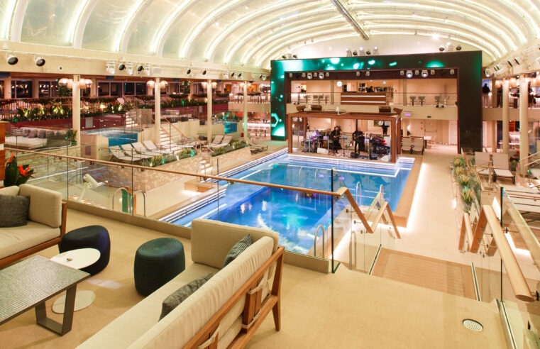 COSTA SMERALDA RETORNA A GÊNOVA APÓS TEMPORADA NOS EMIRADOS ÁRABES UNIDOS