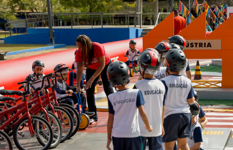 PROJETO DE EDUCAÇÃO NO TRÂNSITO ATENDE 2 MIL ALUNOS DO ENSINO FUNDAMENTAL DE SÃO CAETANO