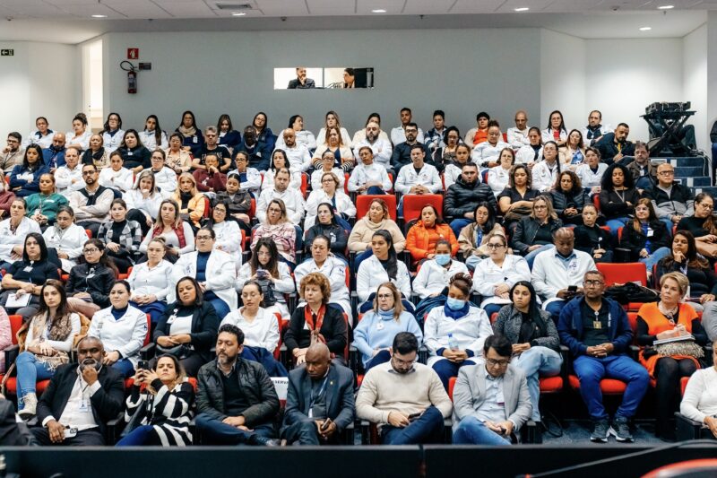 PALESTRA SOBRE GESTÃO DE CONFLITOS REÚNE PROFISSIONAIS DE SAÚDE EM SÃO BERNARDO
