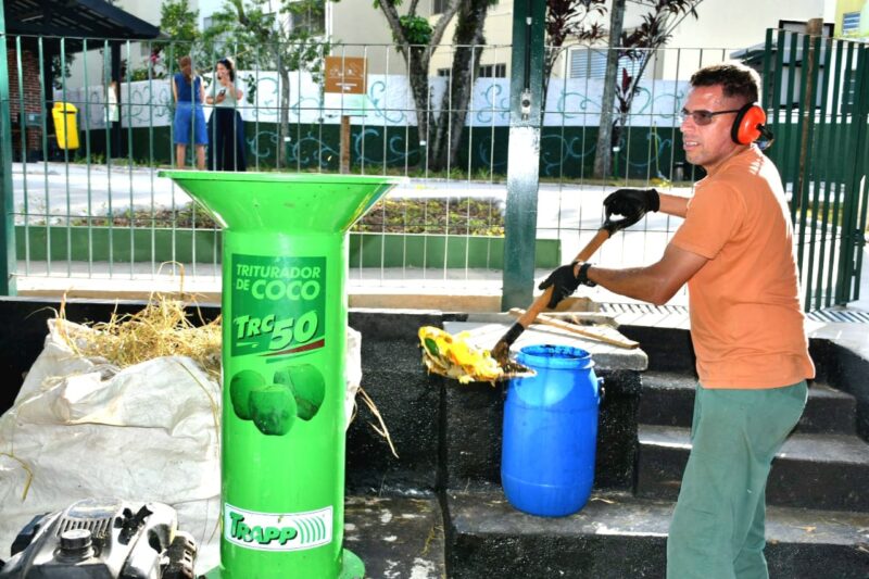 SANTO ANDRÉ CRIA PROJETO PARA TROCAR RESÍDUOS ORGÂNICOS POR HORTALIÇA OU COMPOSTO
