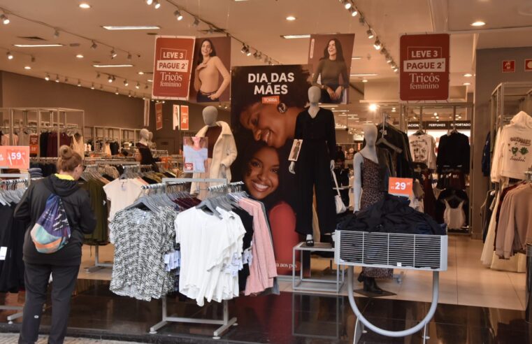 PROCON SANTO ANDRÉ ORIENTA CONSUMIDORES PARA COMPRAS DO DIA DAS MÃES