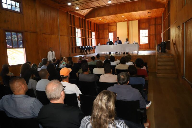 FÓRUM PARANAPIACABA DEBATE A CANDIDATURA DA VILA FERROVIÁRIA COMO PATRIMÔNIO MUNDIAL