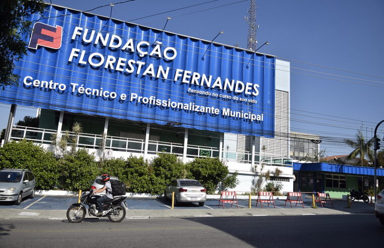 FLORESTAN FERNANDES OFERECE SERVIÇOS GRATUITOS DE BELEZA E BEM-ESTAR EM MAIO