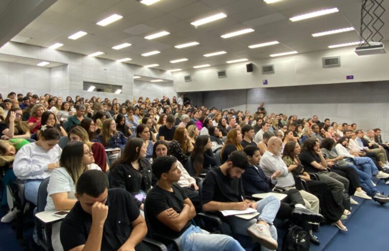 USCS PROMOVE JÚRI SIMULADO BASEADO EM OBRA DE MACHADO DE ASSIS