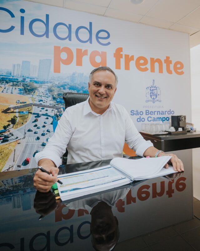 MARCELO LIMA RECEBE TÍTULO DE CIDADÃO SULSANCAETANENSE POR INICIATIVA DO VEREADOR PARRA
