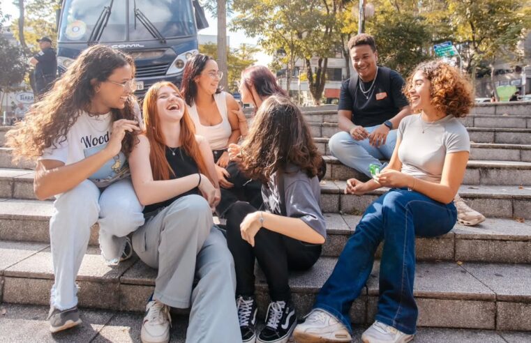 CONHEÇA OS 20 ESTUDANTES DE SÃO BERNARDO QUE VÃO ESTUDAR NA IRLANDA PELO CONECTA SBC