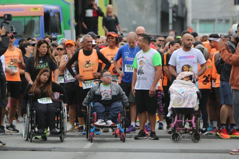 CERCA DE 2 MIL PESSOAS PARTICIPAM DA CORRIDA 1º DE MAIO RUN EM SÃO BERNARDO