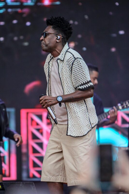 PIXOTE SE APRESENTA NO PAÇO MUNICIPAL DE SÃO BERNARDO