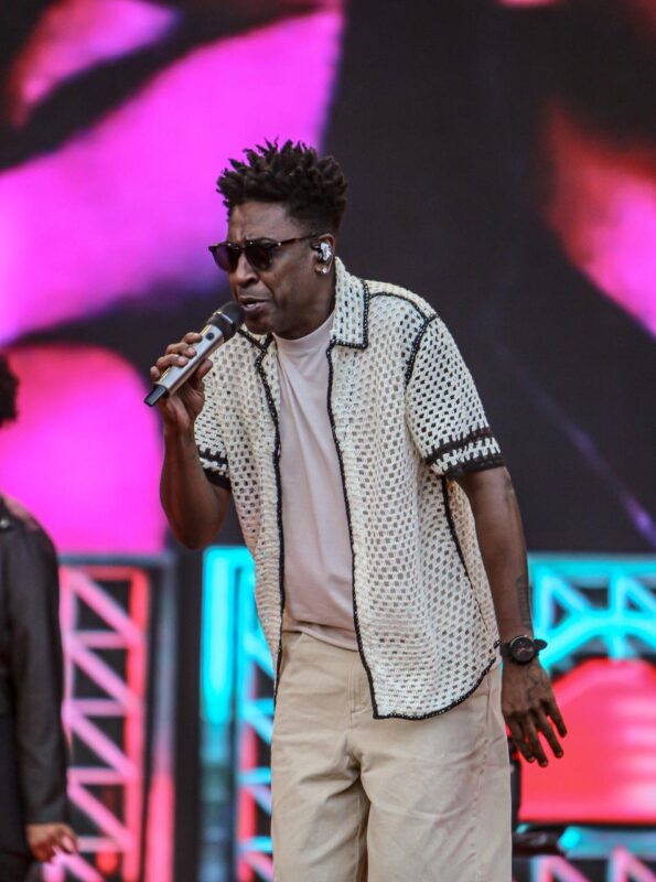 PIXOTE SE APRESENTA NO PAÇO MUNICIPAL DE SÃO BERNARDO