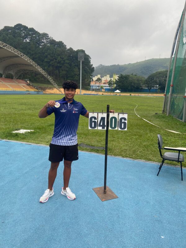 SÁBADO DE MEDALHAS PARA OS ATLETAS DE SÃO BERNARDO NO KARATÊ E NO ATLETISMO