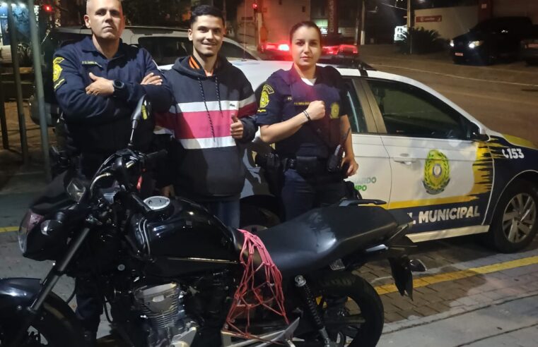 MOTOCICLETA FURTADA É RECUPERADA PELA GUARDA MUNICIPAL NO BAIRRO MONTANHÃO