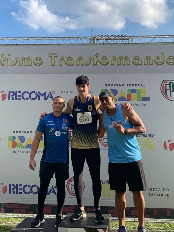 EM CASA, EQUIPE DE ATLETISMO DE SÃO BERNARDO É CAMPEÃ GERAL DO TROFÉU SÃO PAULO