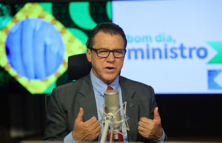 “É UMA NECESSIDADE”, DIZ LUIZ MARINHO SOBRE IGUALDADE SALARIAL ENTRE HOMENS E MULHERES