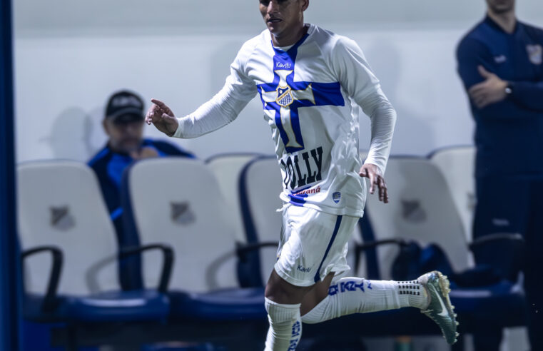 COM DUAS VITÓRIAS CONSECUTIVAS, MÁRLON VÊ ÁGUA SANTA EM EVOLUÇÃO E PROJETA DUELO FORA DE CASA