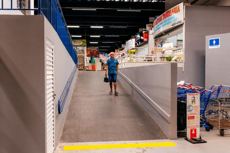 MERCADO MUNICIPAL DO RUDGE RAMOS RECEBE MELHORIAS