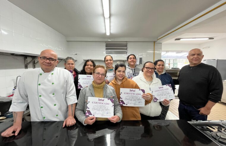 CURSO DE AUXILIAR DE COZINHA REINAUGURA ESPAÇO DO SEHAL E REFORÇA PAPEL DA QUALIFICAÇÃO NO SETOR