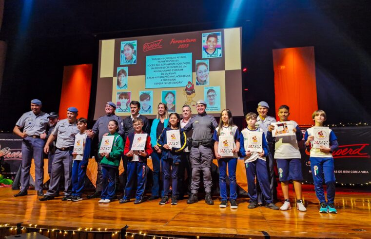 PREFEITURA DE SÃO CAETANO E PM CELEBRAM FORMAÇÃO DE 1.200 ALUNOS NO PROERD NO PRIMEIRO SEMESTRE