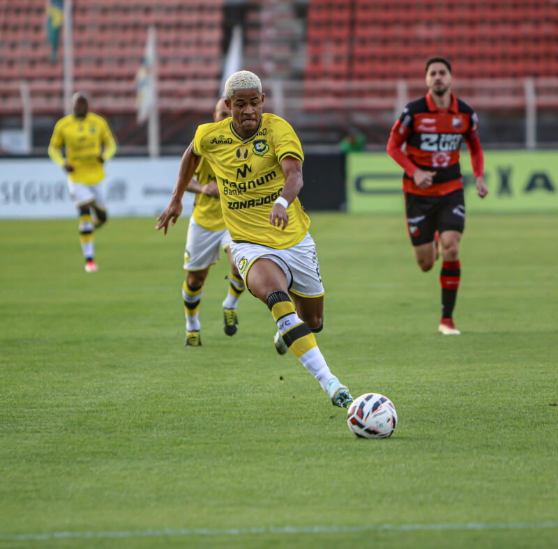 ITUANO E SÃO BERNARDO EMPATAM EM 1 A 1 PELA SÉRIE C NO NOVELLI JÚNIOR