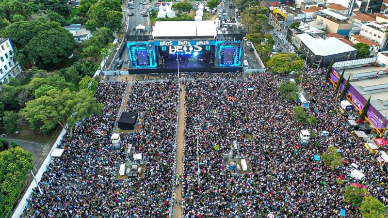 MARCHA PARA JESUS 2025 REÚNE MILHARES DE FIÉIS NA CAPITAL