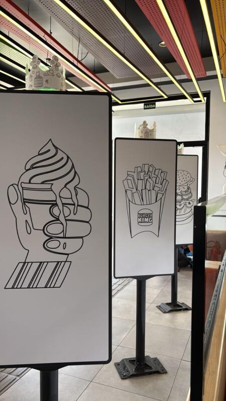 NA CAPITAL, BURGER KING TRANSFORMA LOJA EM GIGANTE MUNDO ILUSTRADO DE BOBBIE GOODS