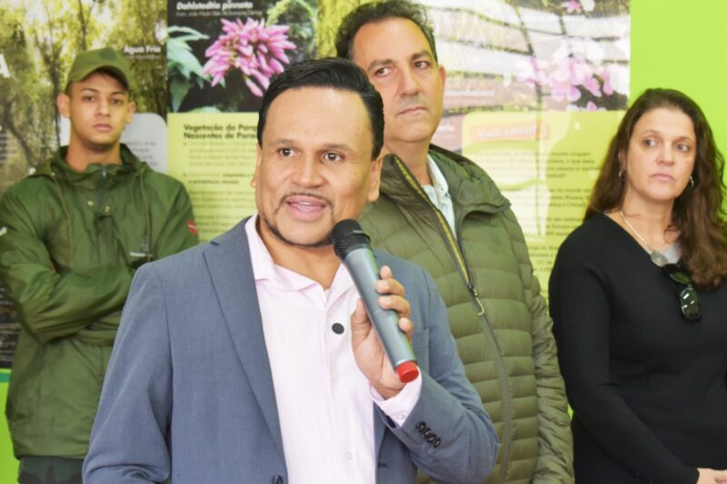 NO DIA DO MEIO AMBIENTE, SANTO ANDRÉ PLANTA MAIS DE 100 MUDAS DE ÁRVORES