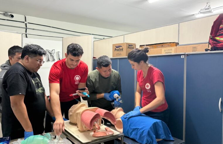 SAMU DE SÃO BERNARDO PROMOVE CAPACITAÇÃO INÉDITA EM CONTROLE AVANÇADO DE VIA AÉREA PARA MÉDICOS DA REDE DE URGÊNCIA