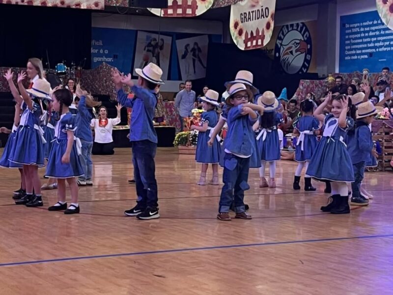 40º ARRAIAL PETRÓPOLIS E AQUARELA CELEBRA TRADIÇÃO COM CULTURA, BRINCADEIRAS E SOLIDARIEDADE
