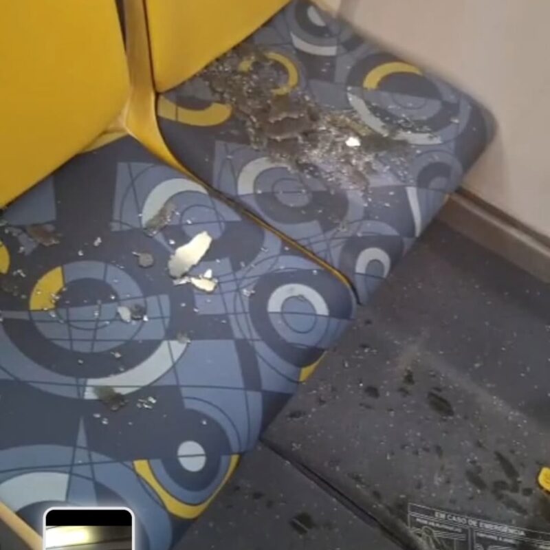 CRIMINOSOS ATACAM ÔNIBUS E TRÓLEBUS EM DIFERENTES PONTOS DE SÃO BERNARDO