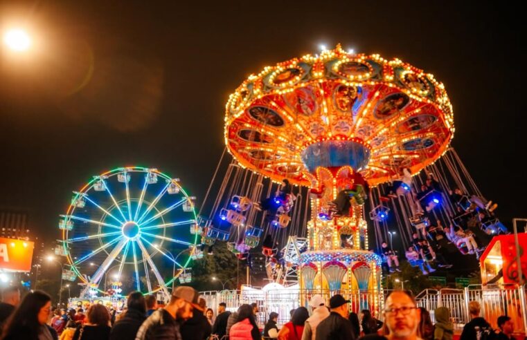 DEMÔNIOS DA GAROA E SÁ & GUARABIRA SÃO ATRAÇÕES DO ARRAIÁ DO PAÇO NESTA SEMANA