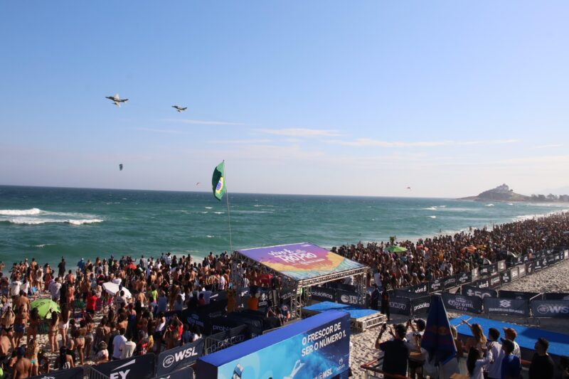 MARINHA DO BRASIL SOBREVOA OS CÉUS DE ITAÚNA COM DEMONSTRAÇÕES ELETRIZANTES NESTE SÁBADO NO VIVO RIO PRO