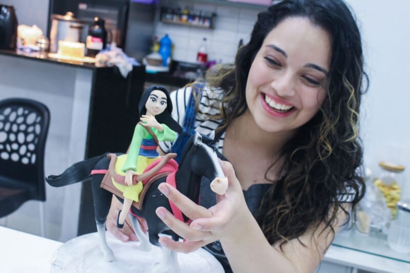 CONFEITEIRA DO BAETA NEVES TRANSFORMA BOLOS EM VERDADEIRAS ESCULTURAS E CONQUISTA PRÊMIOS NACIONAIS