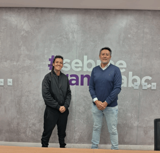 ALUNOS DO ENSINO MÉDIO PARTICIPAM DE PALESTRA NO SEBRAE-SP DO GRANDE ABC