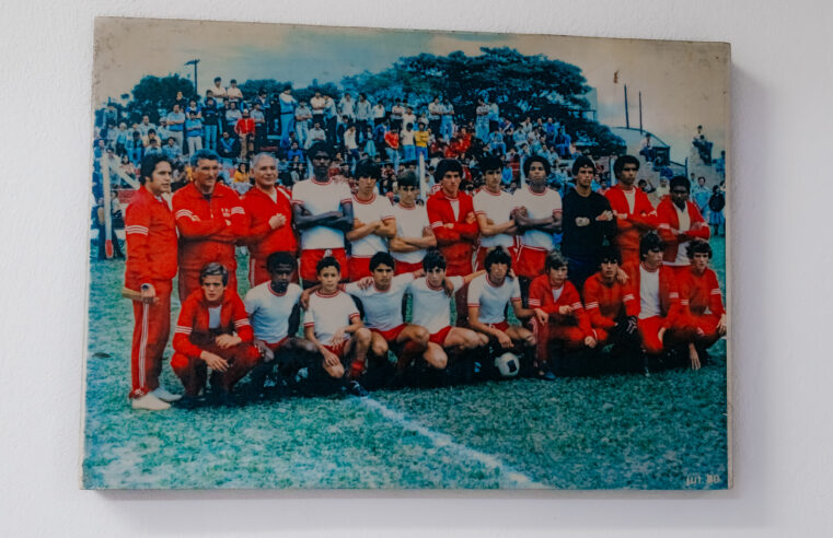 EXPOSIÇÃO ‘JOSÉ ROSSI: ENTRE A BOLA, OS LIVROS E A ALMA DE UM POVO’ CELEBRA LEGADO AO ESPORTE DE SÃO BERNARDO