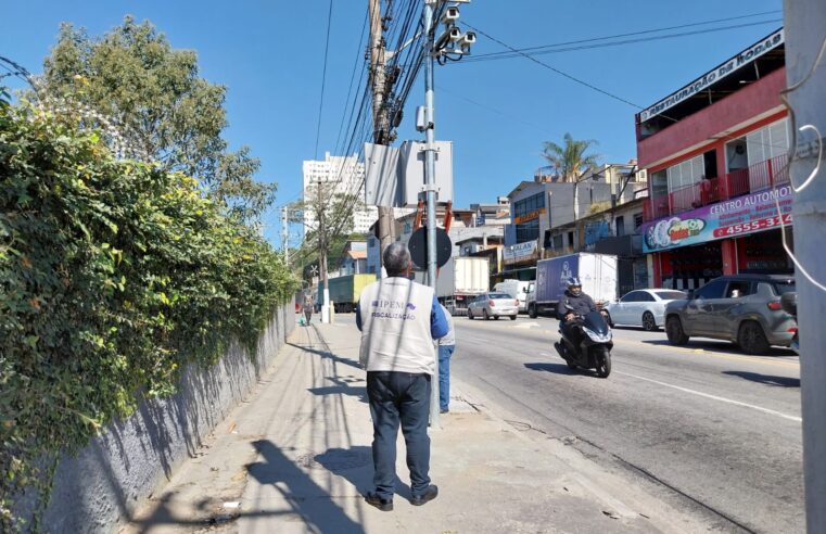 EM MAUÁ, IPEM-SP VERIFICA RADAR NA AVENIDA CAPITÃO JOÃO