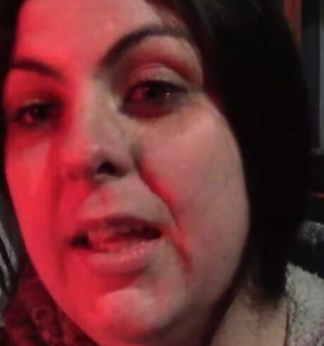 “JÁ SABIA QUE IA ACONTECER”: VIZINHA RELATA CLIMA TENSO E GRITOS ANTES DE FILHA MATAR A PRÓPRIA MÃE EM SANTO ANDRÉ