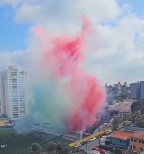 FOGOS DO BAETÃO NESTE DOMINGO INCOMODAM VIZINHOS E VIOLAM LEI MUNICIPAL