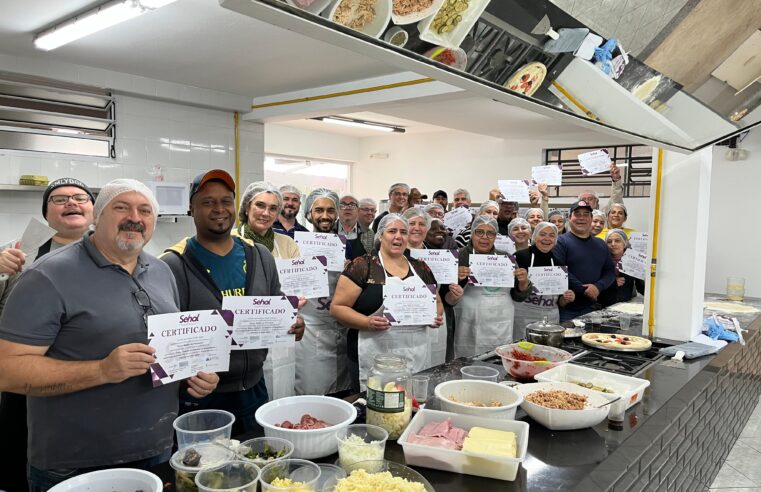 CURSO DE PIZZAIOLO NO SEHAL FORMA NOVA TURMA COM 33 PARTICIPANTES
