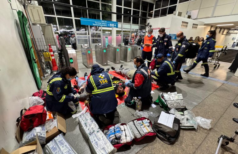 CPTM E O HOSPITAL SÃO LUIZ SÃO CAETANO PROMOVERAM SIMULADO DE PROTOCOLO DE SEGURANÇA EM TREM NA ESTAÇÃO SÃO CAETANO NESTA SEXTA (4)