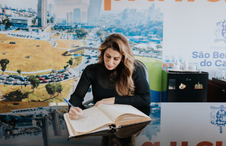 JESSICA CORMICK ASSUME OFICIALMENTE CARGO DE PREFEITA DE SÃO BERNARDO