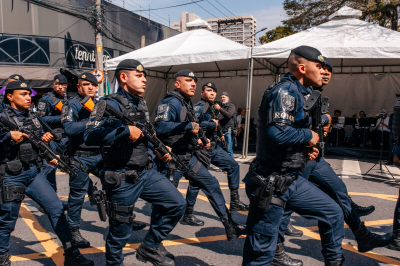 DESFILE CÍVICO-MILITAR DE 472 ANOS DE SÃO BERNARDO REÚNE GRANDE PÚBLICO À RUA MARECHAL