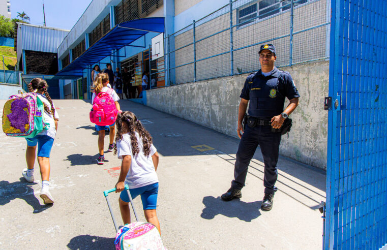 GCM DE SÃO BERNARDO ATUA NA SEGURANÇA DAS ESCOLAS MUNICIPAIS NO RETORNO ÀS AULAS