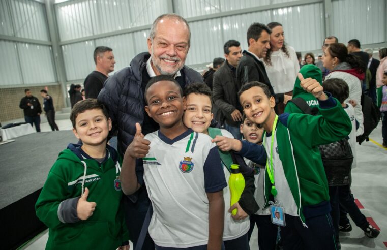 PREFEITURA DE SÃO CAETANO ENTREGA EMEI CARMELA GALATI E EMEF SANTINA L. AURICCHIO, NO BAIRRO MAUÁ